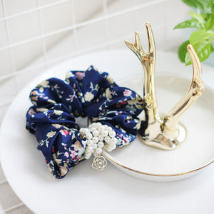 2017 FANSSEE Fashion Girls hair accessories rustic small fresh flower beaded pearl headband rubber band elastic hair bands