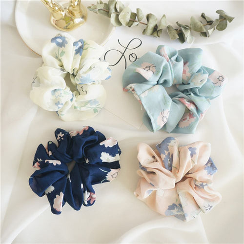 Romantic Floral Scrunchie